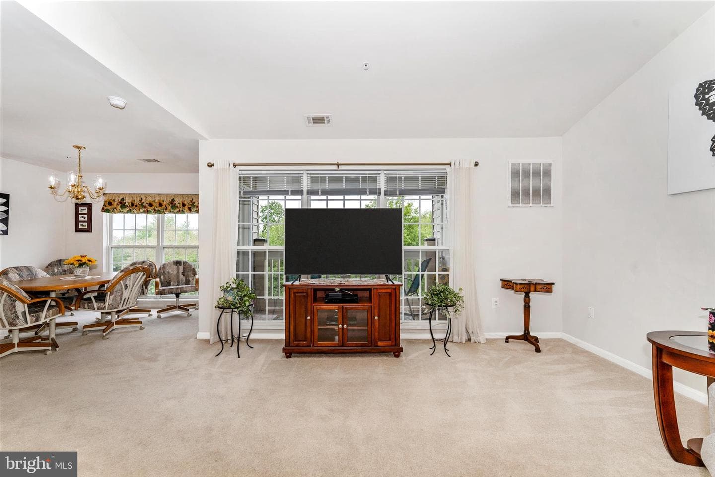 2513 Shelley Cir 9 3D photo 8