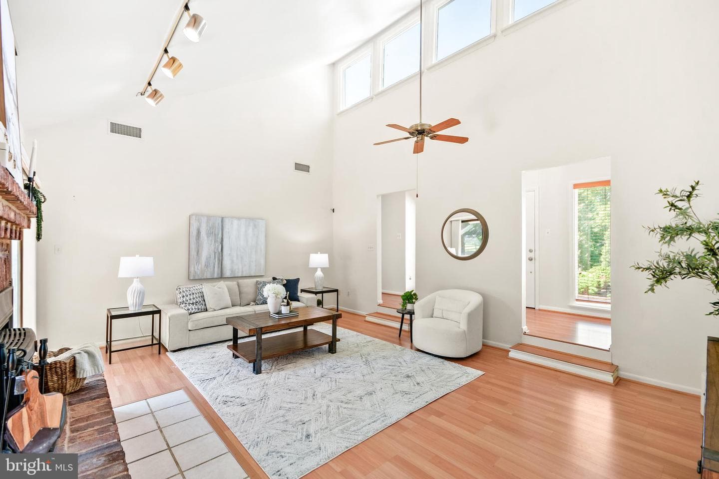 11124 Mountain View Lane photo 7