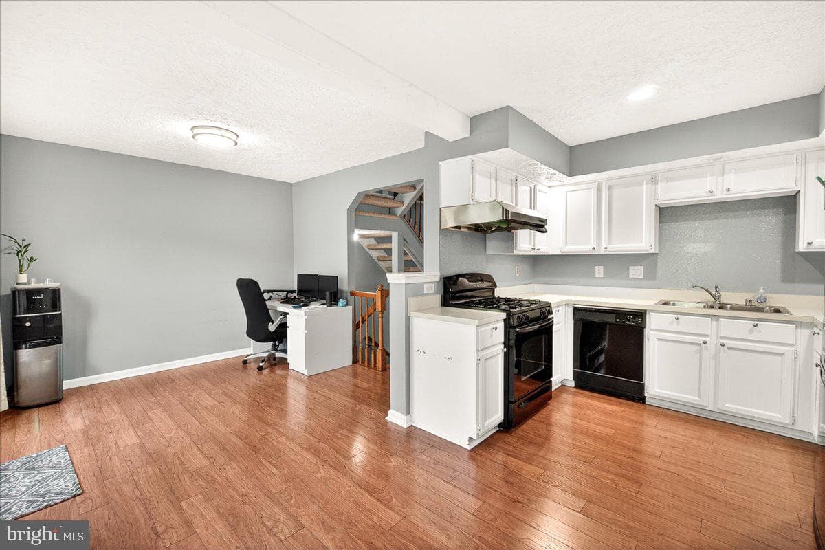 5534 Foxhall Court photo 13