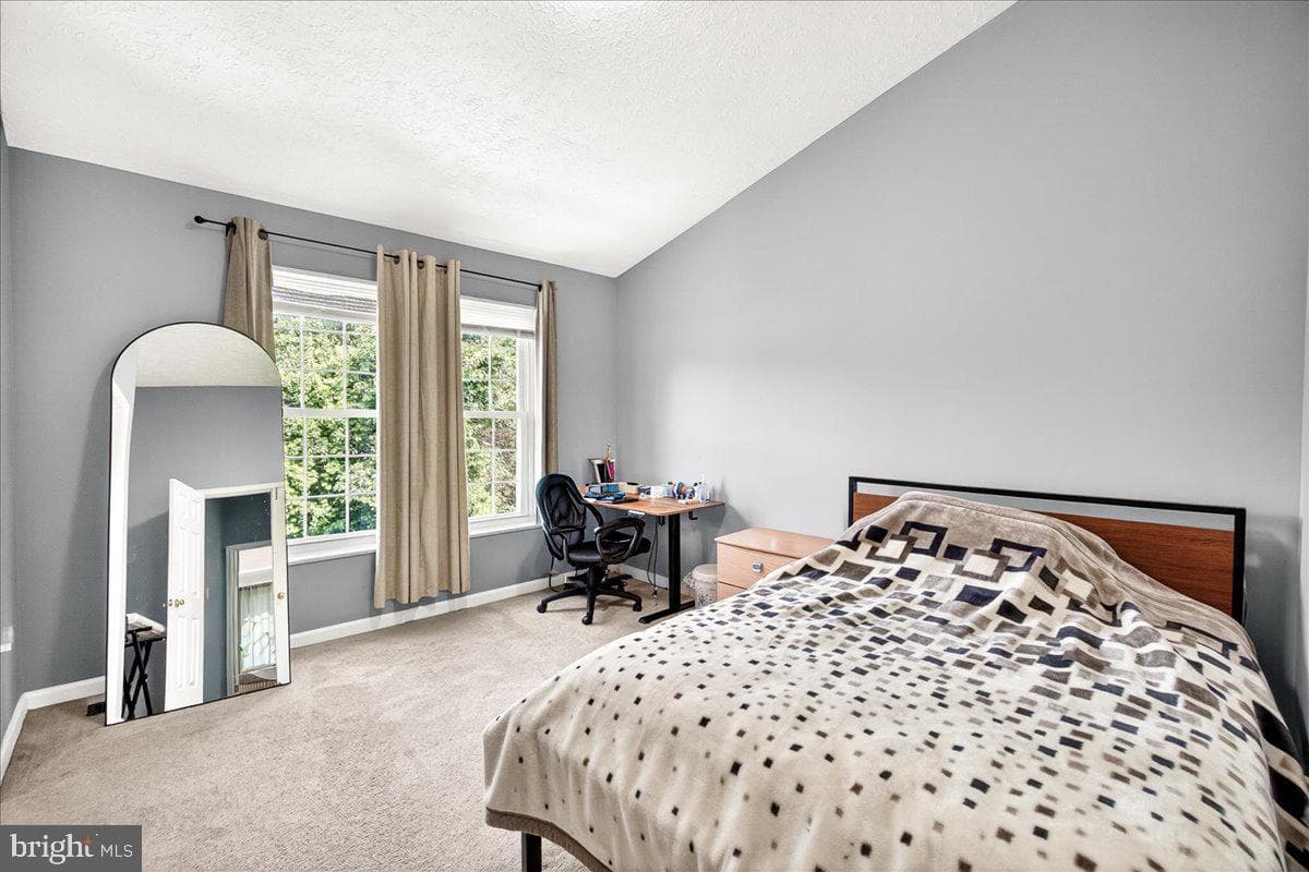5534 Foxhall Court photo 22