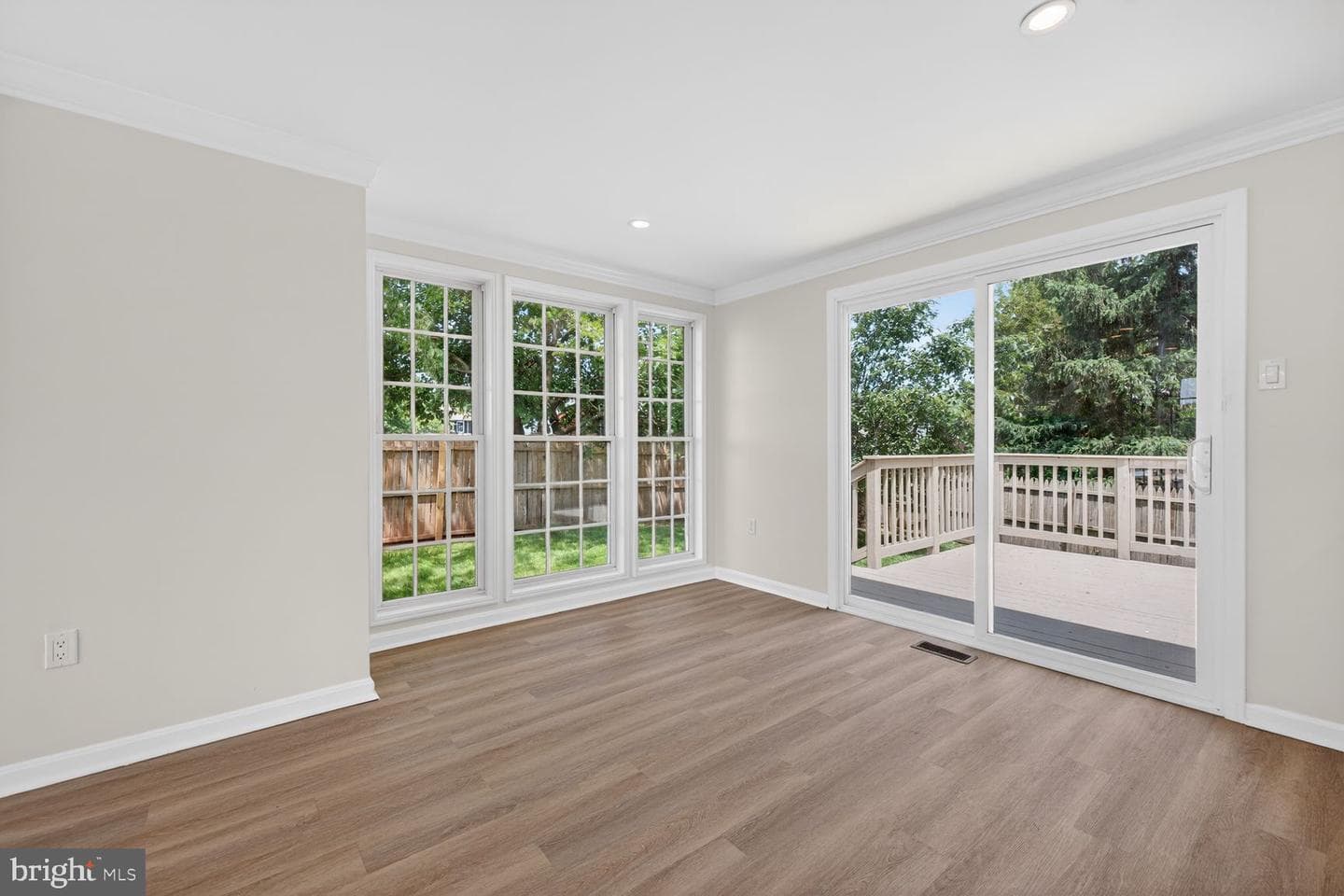 1309 Butterfly Lane photo 12