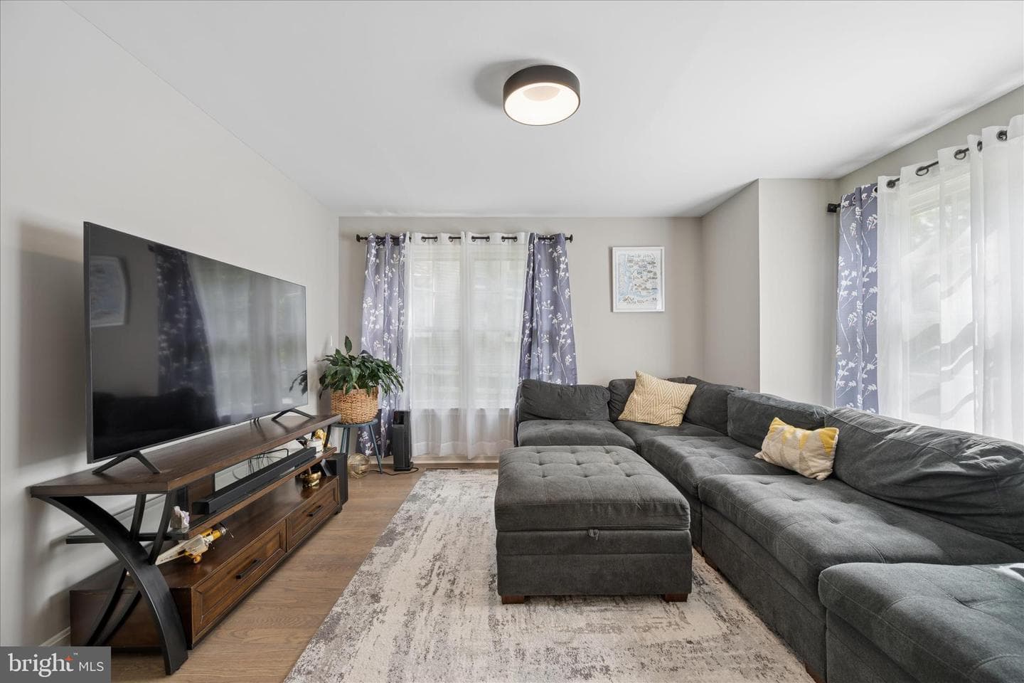 6866 Whistling Swan Way photo 3