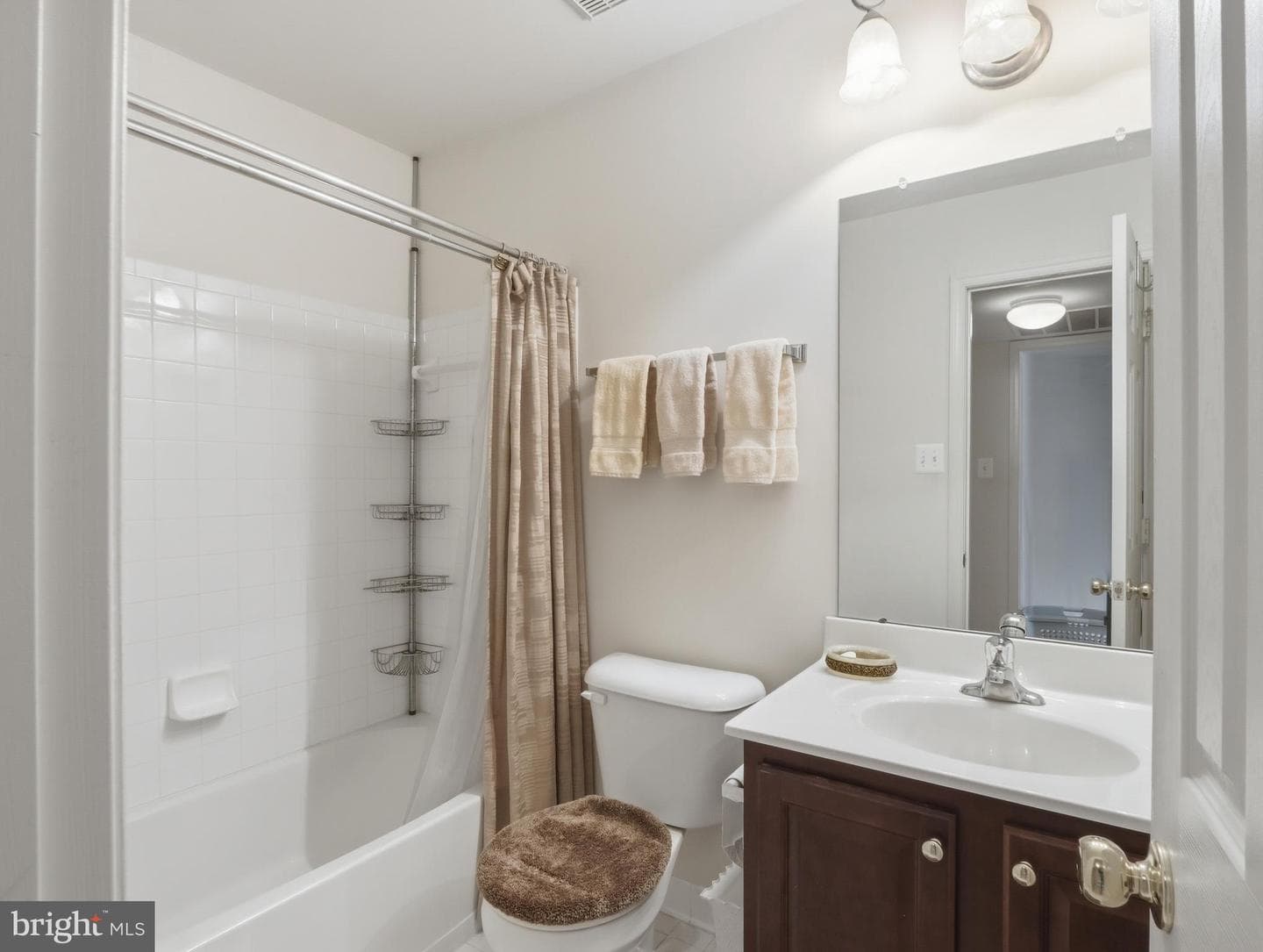 2622 Island Grove Boulevard photo 131