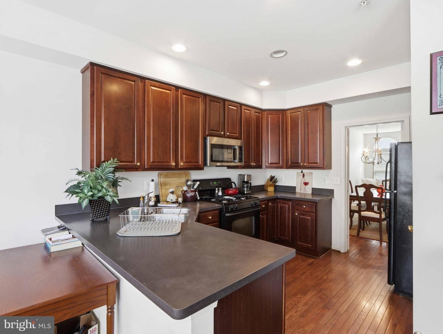 2622 Island Grove Boulevard photo 35