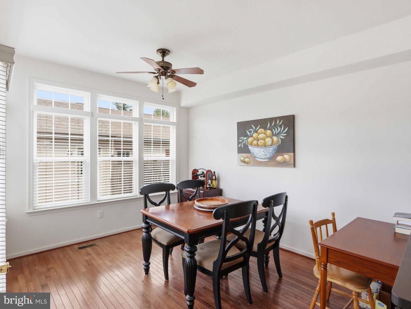 2622 Island Grove Boulevard photo 36