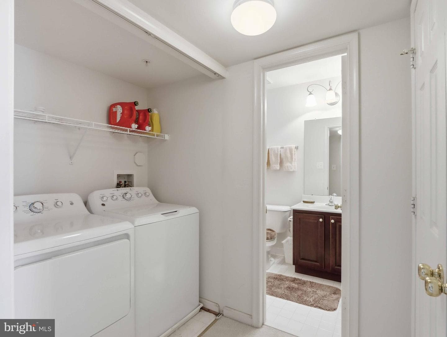 2622 Island Grove Boulevard photo 43