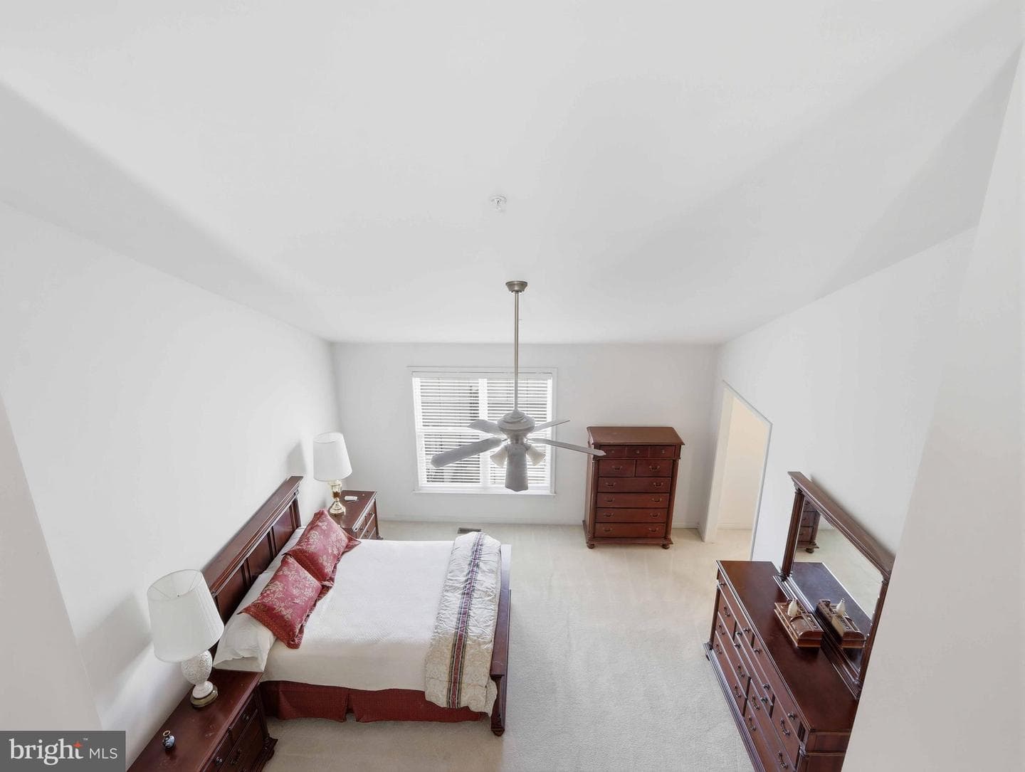 2622 Island Grove Boulevard photo 52