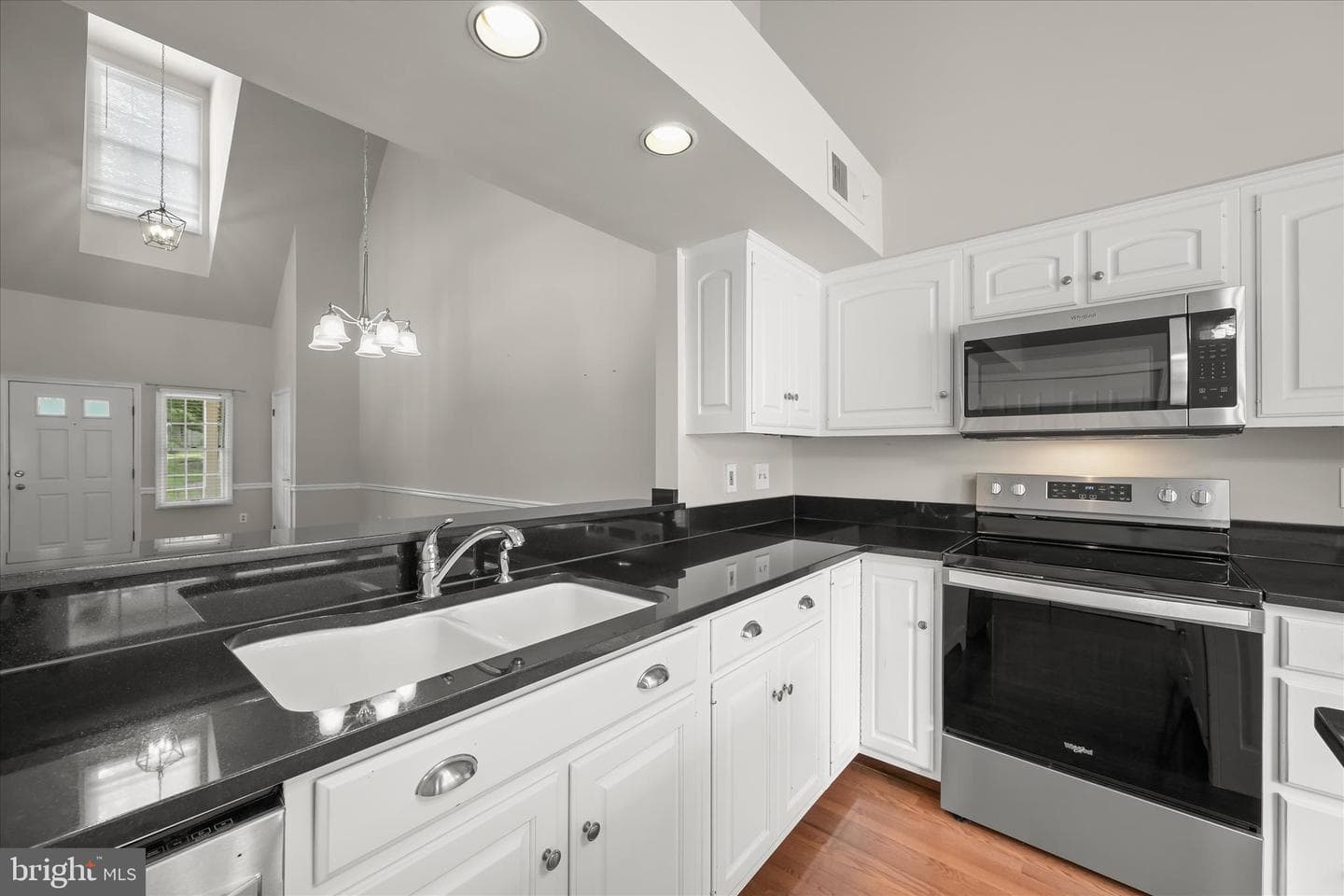 900 Mclendon Drive photo 21