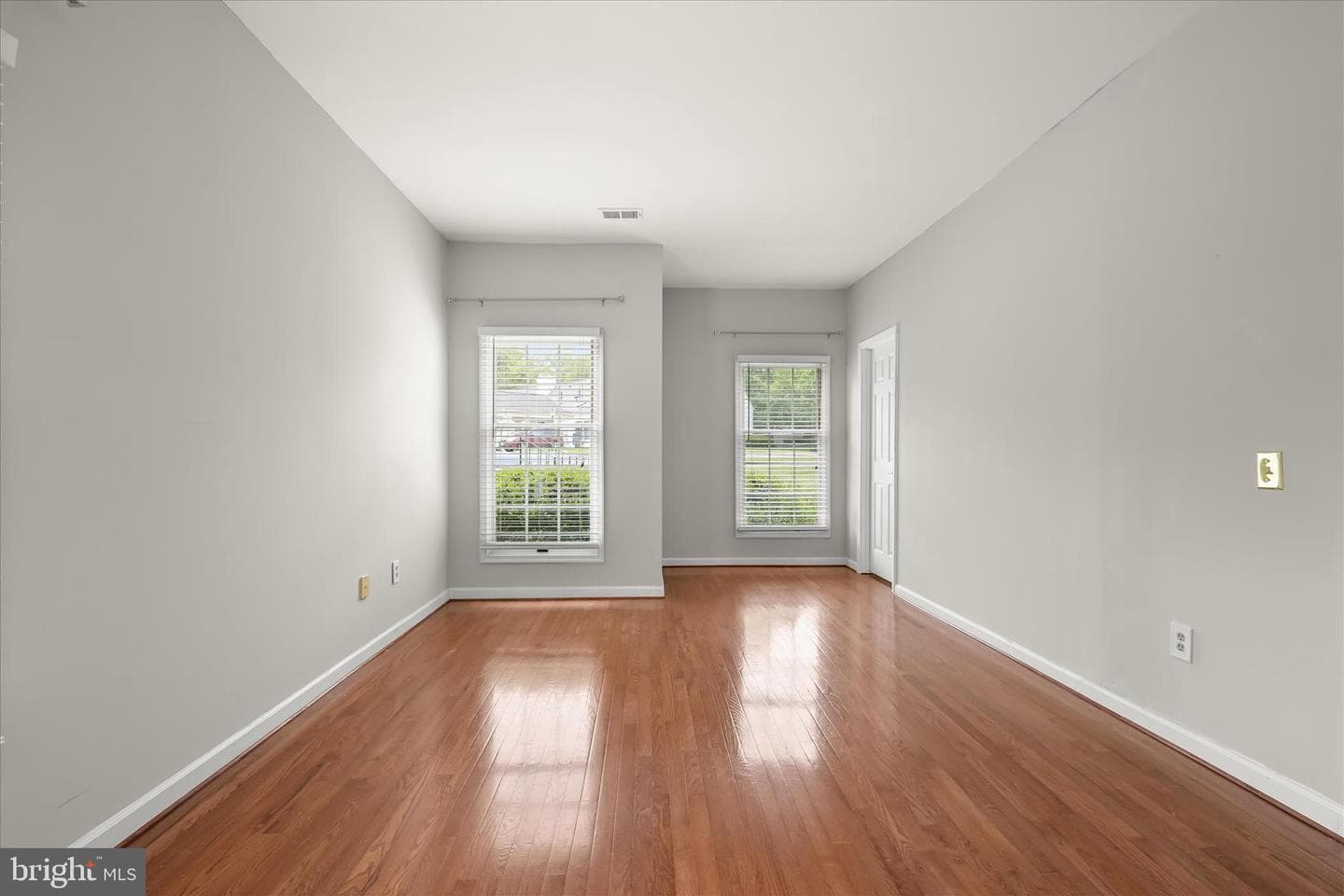 900 Mclendon Drive photo 30
