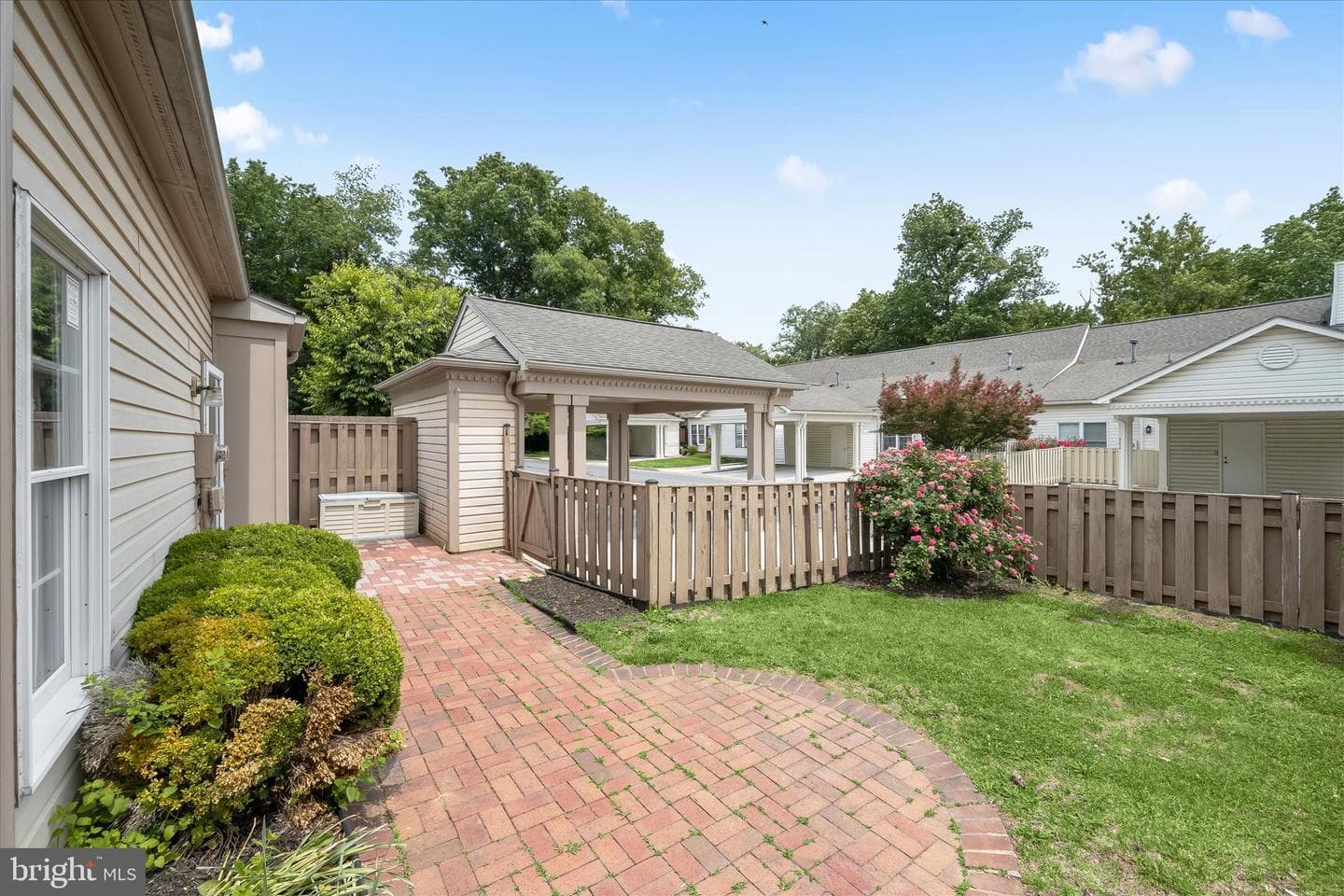 900 Mclendon Drive photo 46
