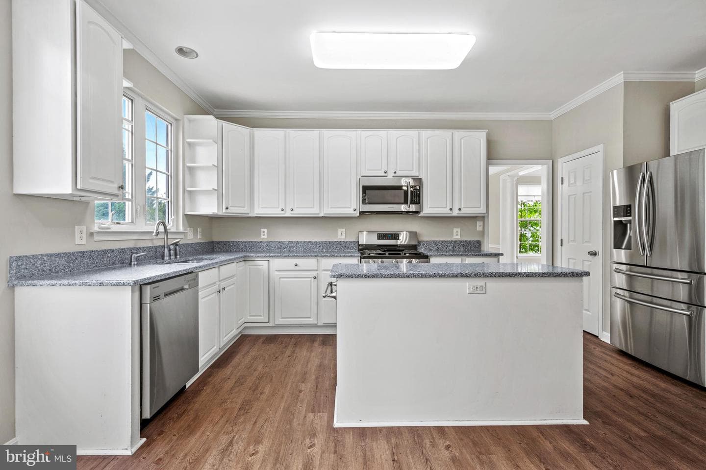 11228 Country Club Road photo 16