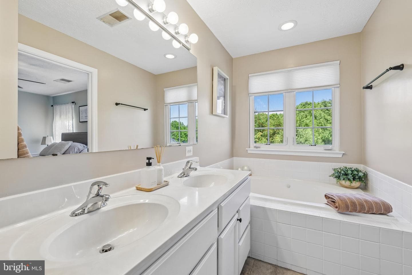 9445 Birchwood Lane photo 27