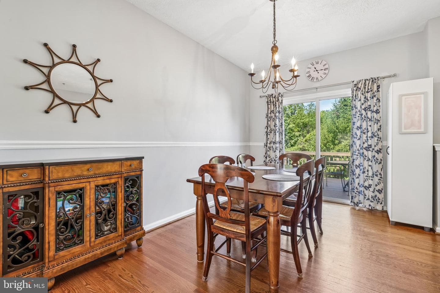 9445 Birchwood Lane photo 4