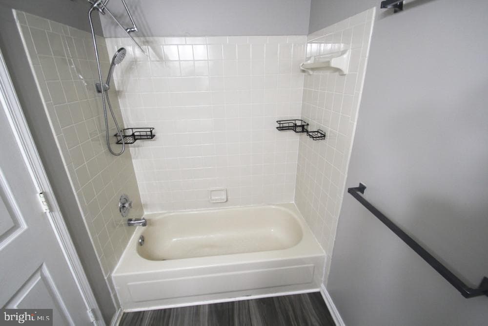 2112 Whitehall Road #2c photo 24