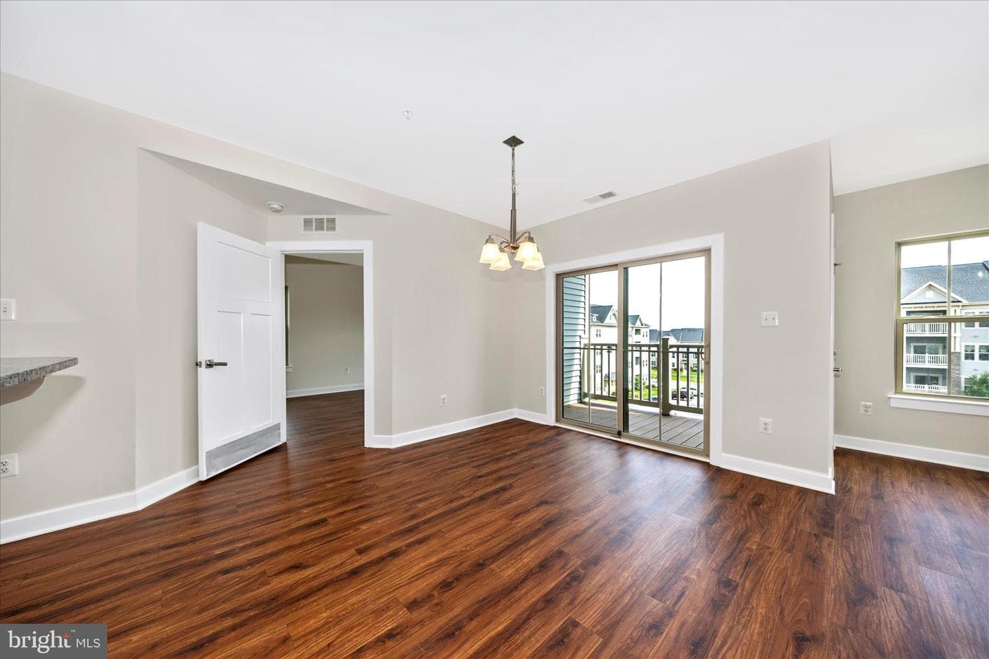 10280 Hopewell Street #302 photo 19