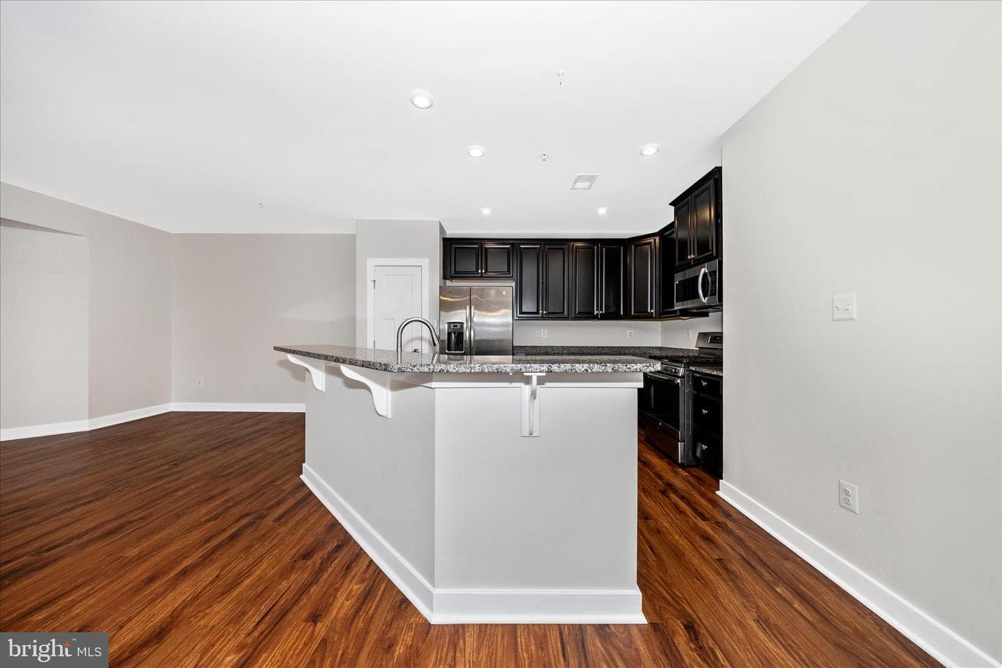 10280 Hopewell Street #302 photo 22