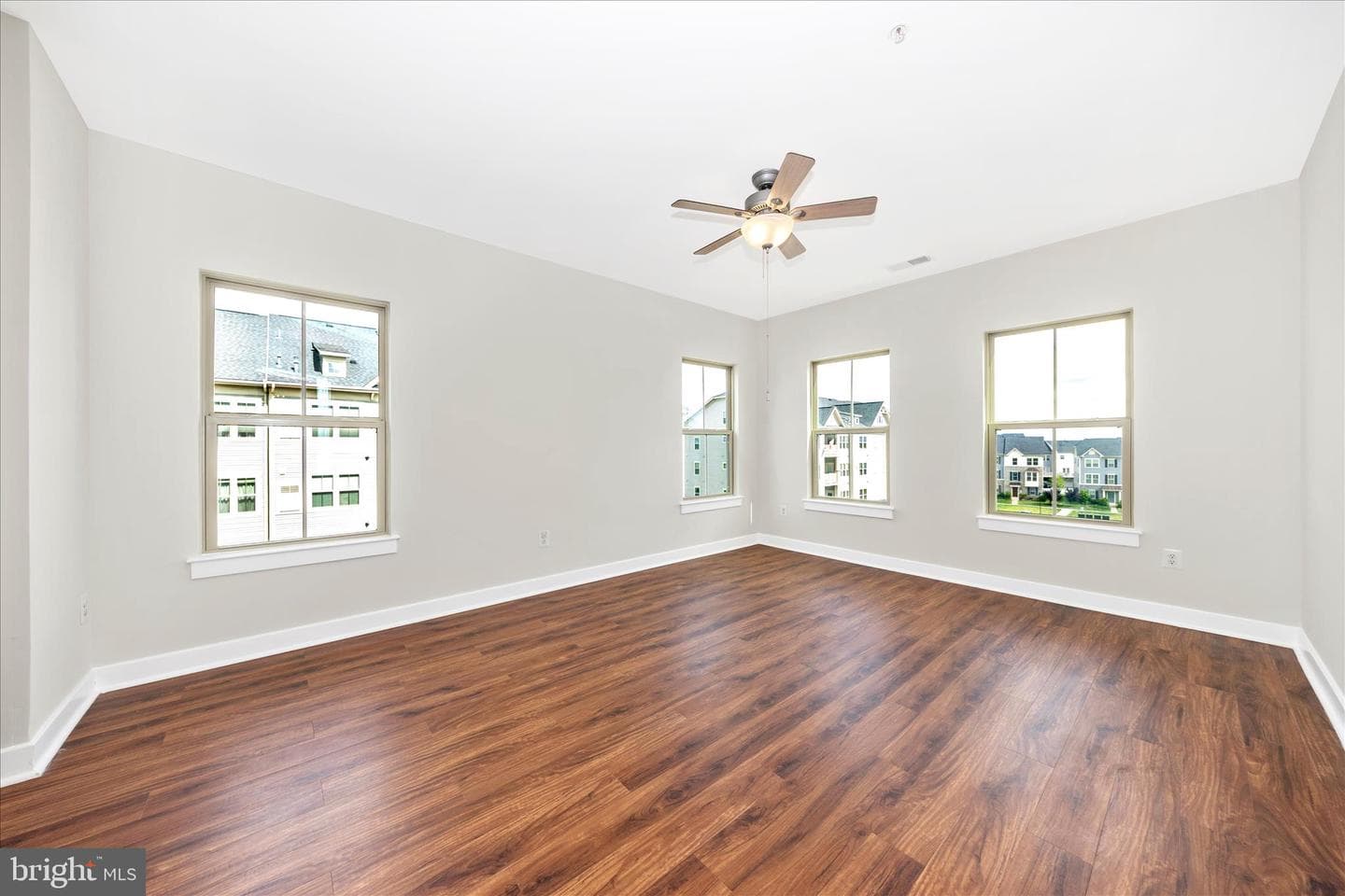10280 Hopewell Street #302 photo 29