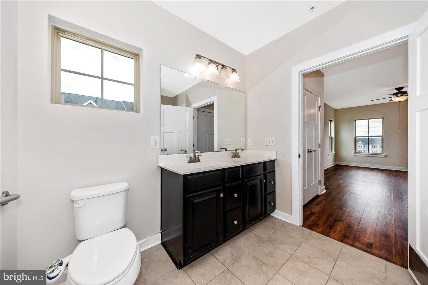 10280 Hopewell Street #302 photo 34