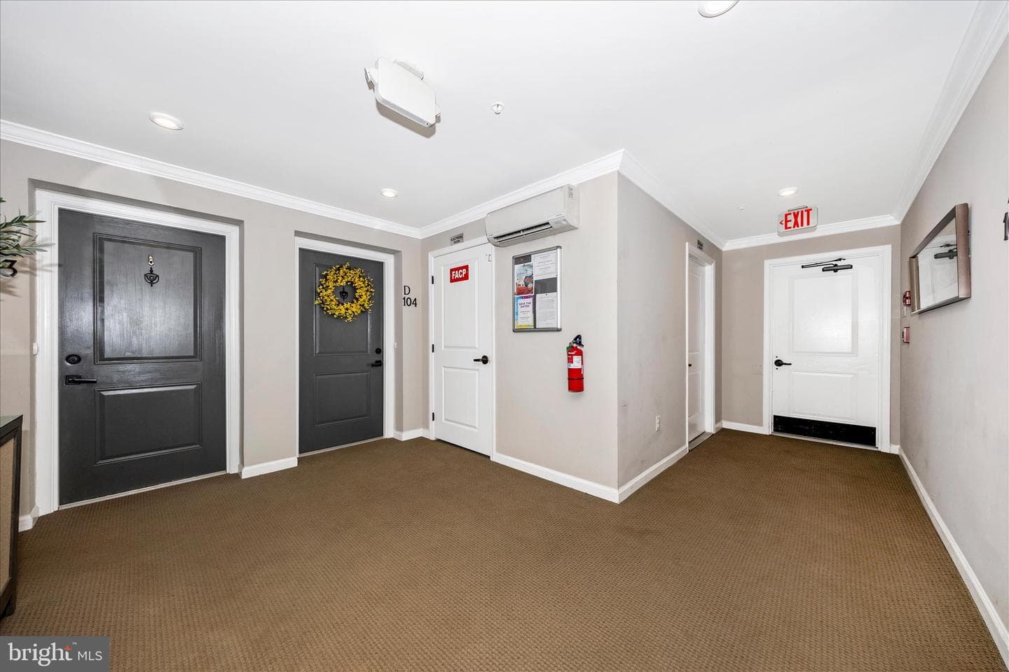 10280 Hopewell Street #302 photo 5