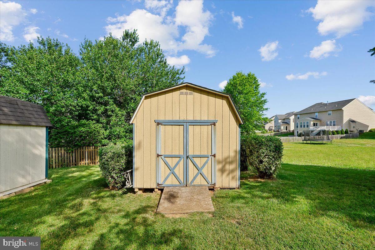 107 Redcloud Court photo 68
