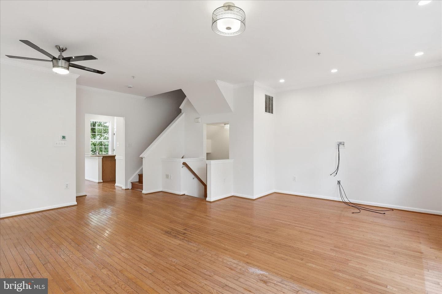 114 Lavenport Circle photo 17