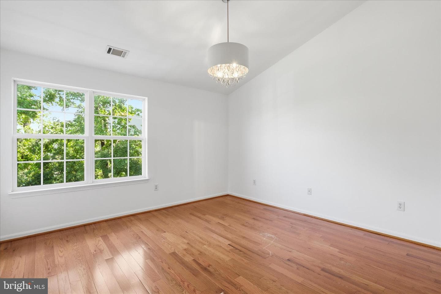 114 Lavenport Circle photo 36
