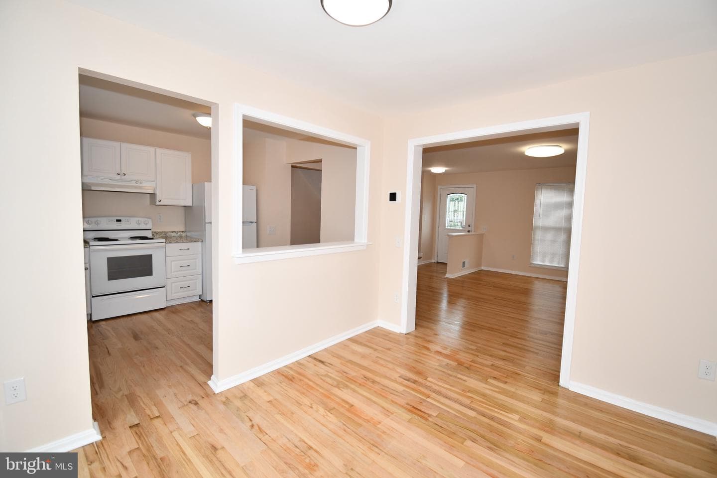 1666 Colonial Way photo 20