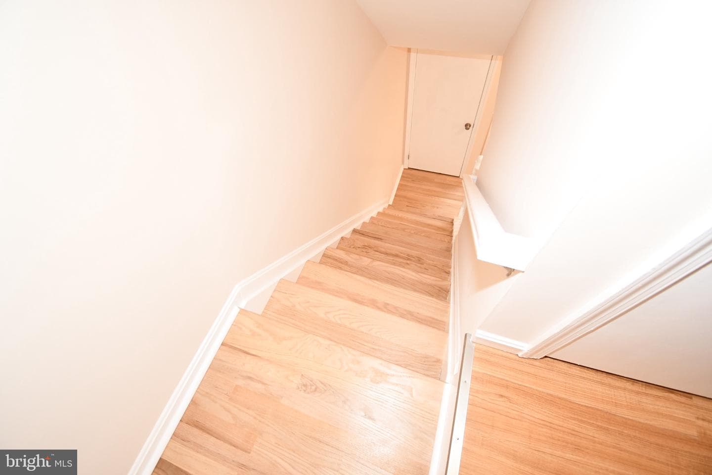 1666 Colonial Way photo 27