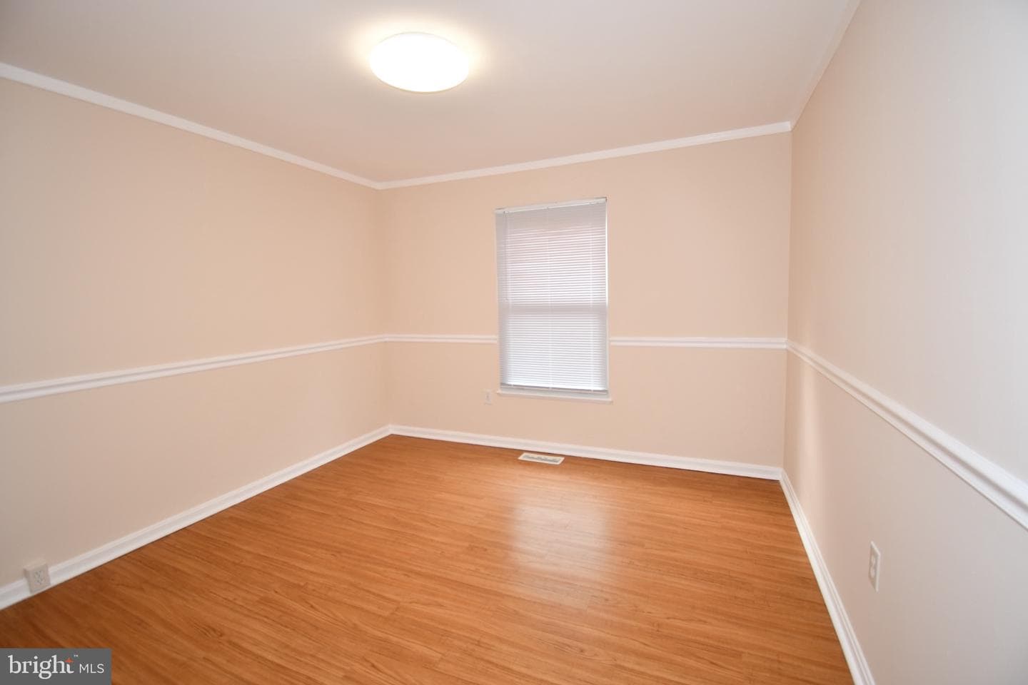 1666 Colonial Way photo 36