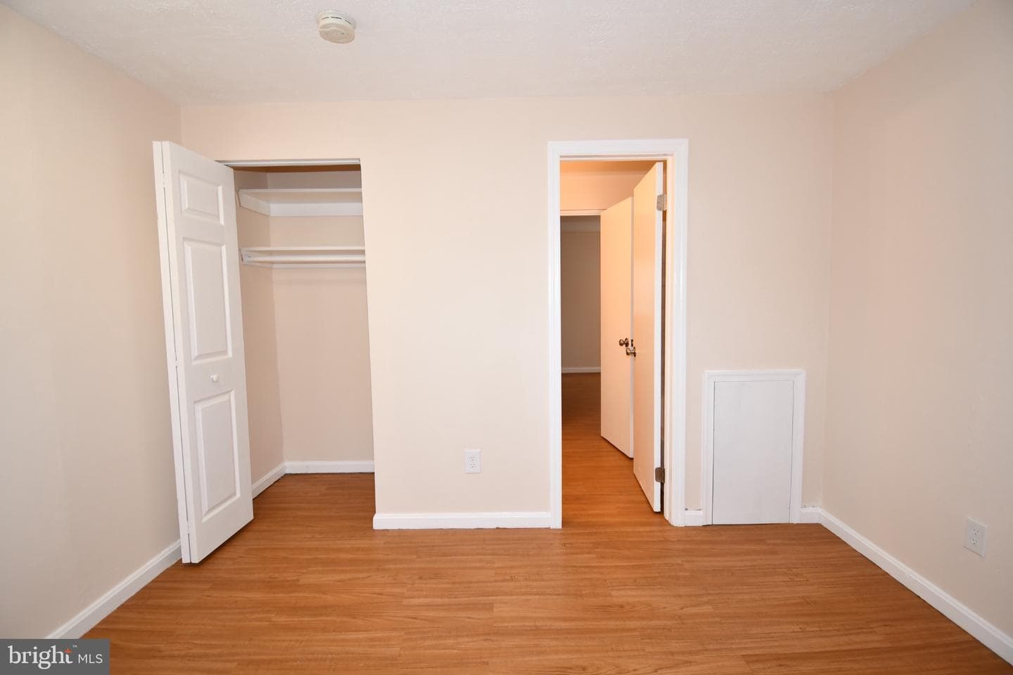 1666 Colonial Way photo 48