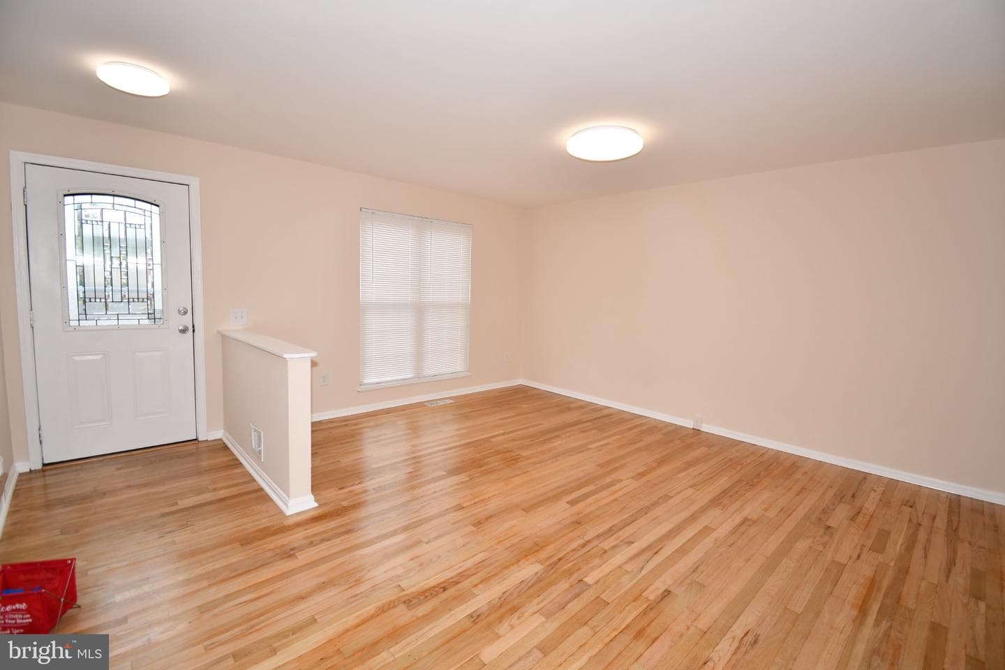 1666 Colonial Way photo 7