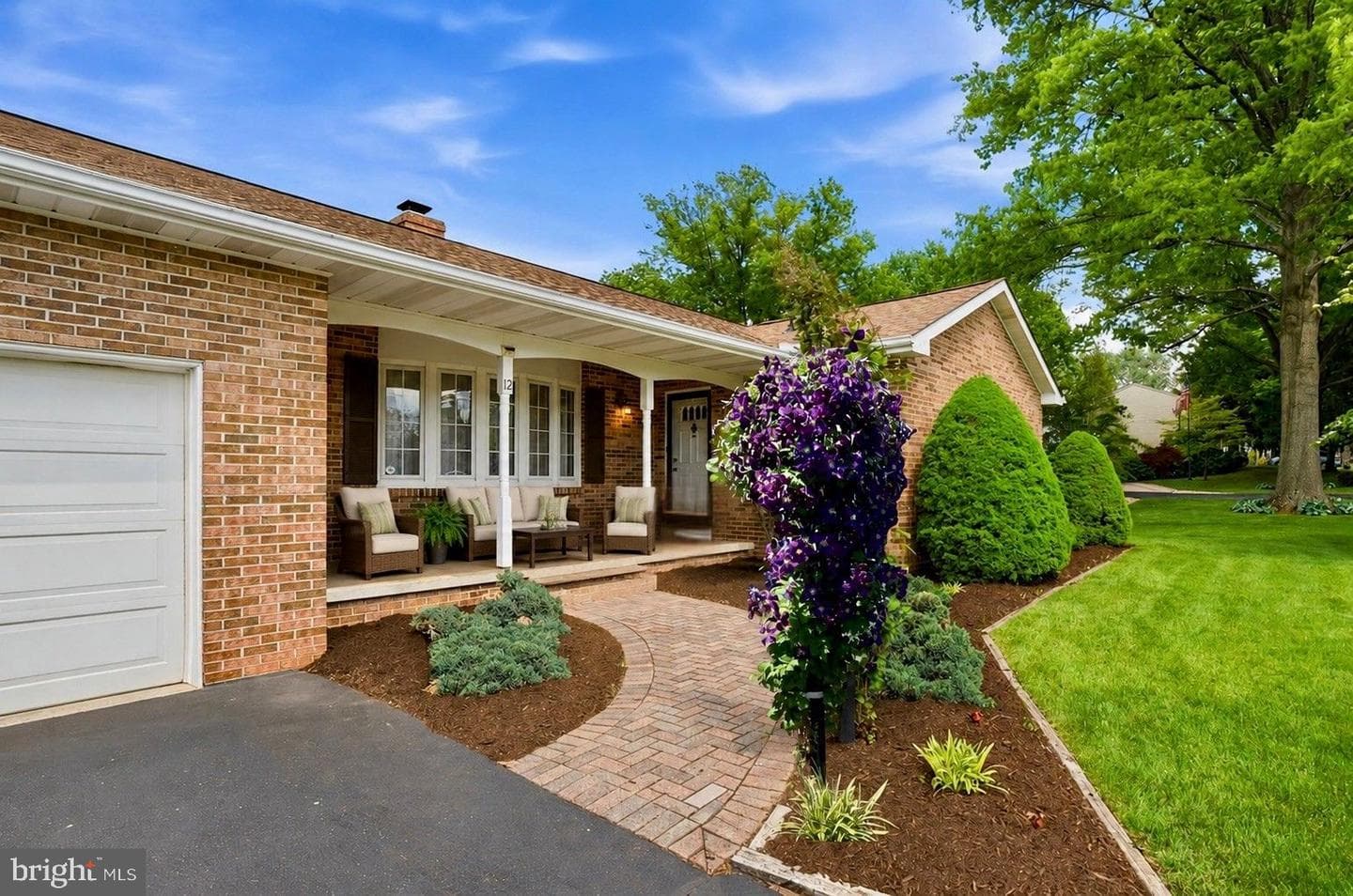 12 Caroline Drive photo 4