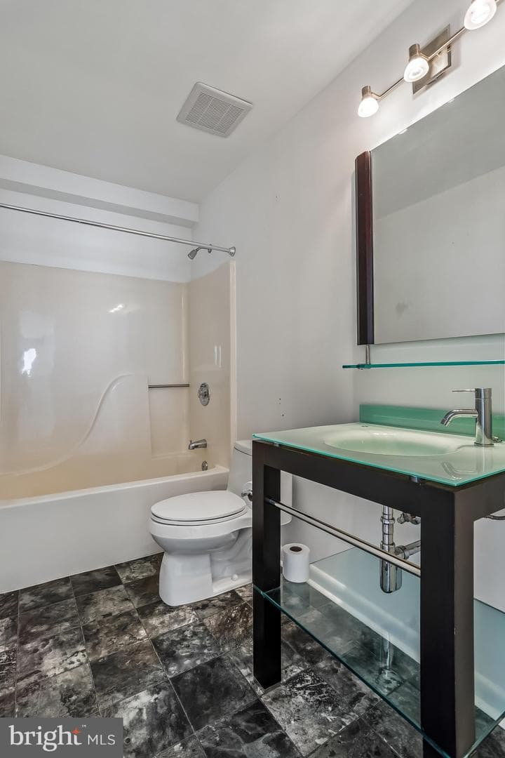 5697 Crabapple Drive photo 33