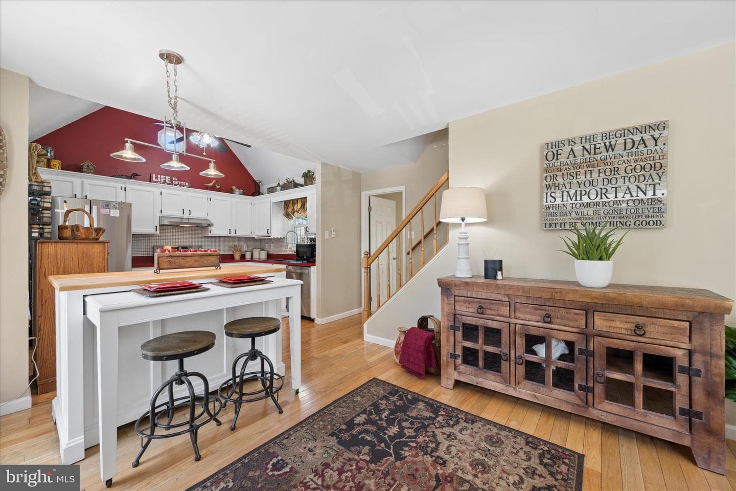 10801 Lake Court E photo 11