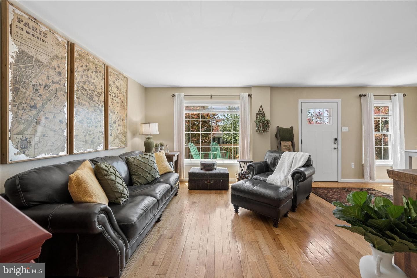 10801 Lake Court E photo 16