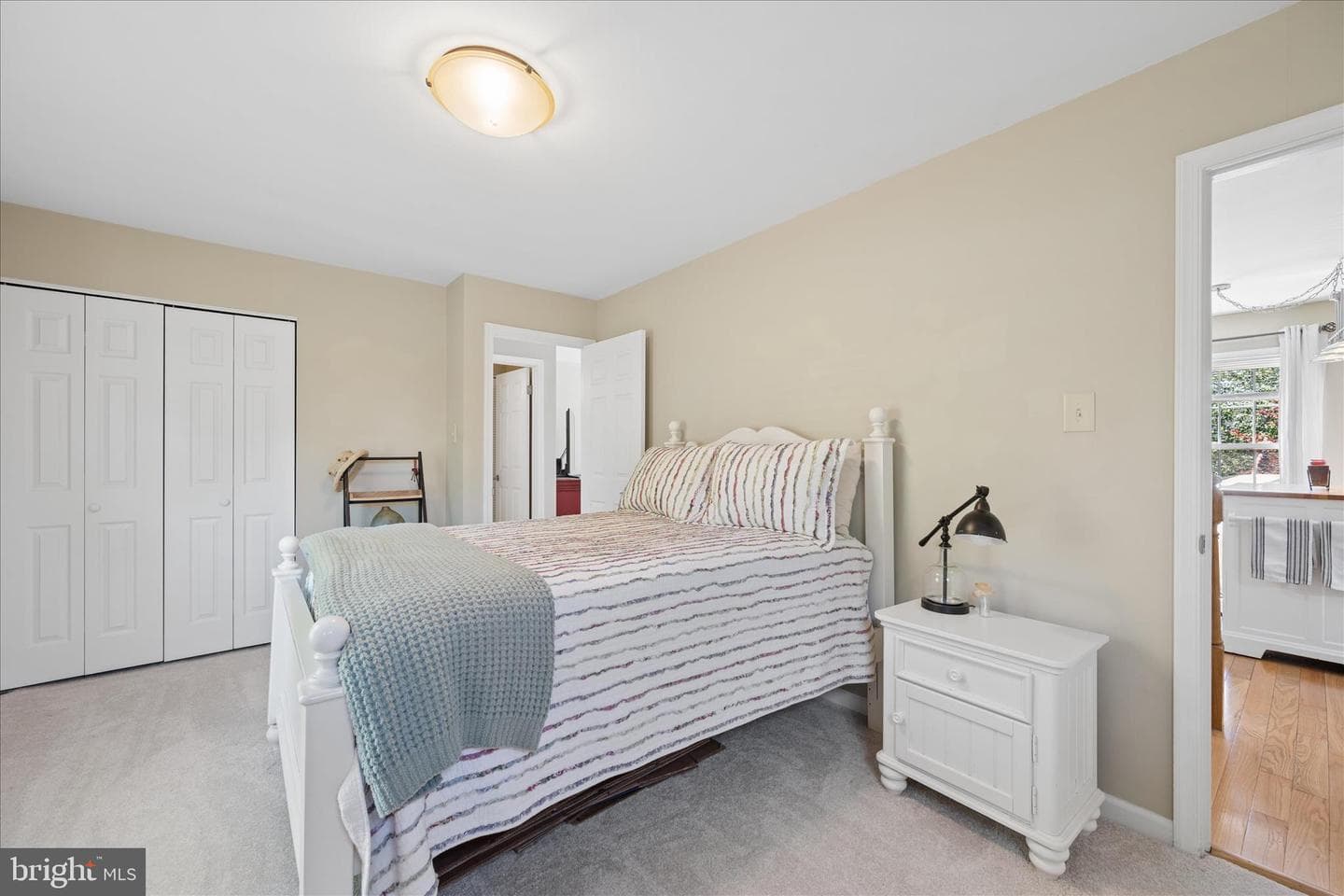 10801 Lake Court E photo 29
