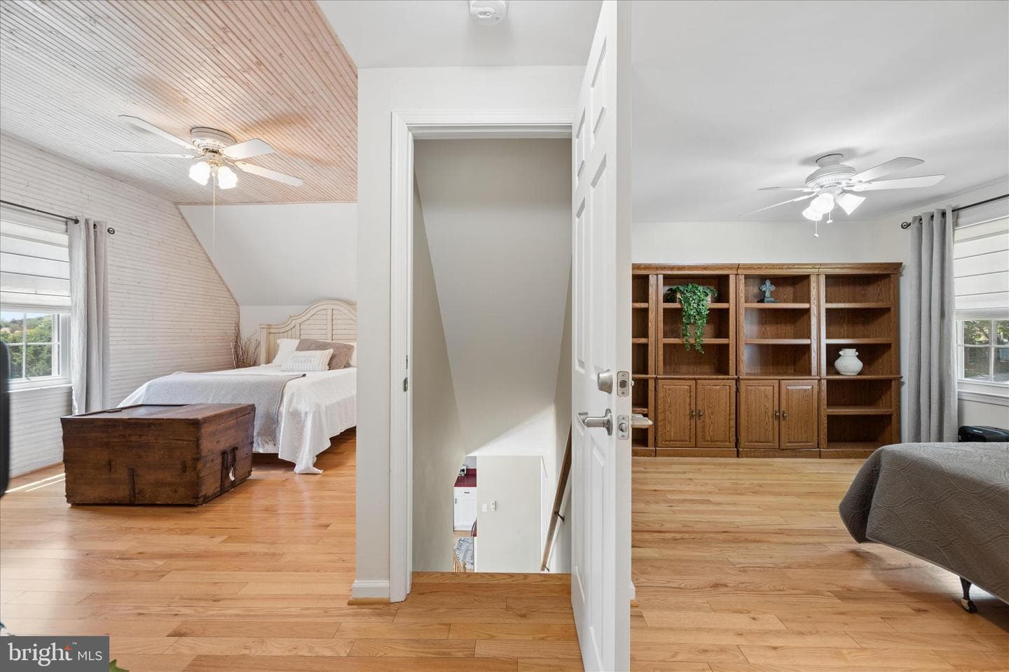10801 Lake Court E photo 35