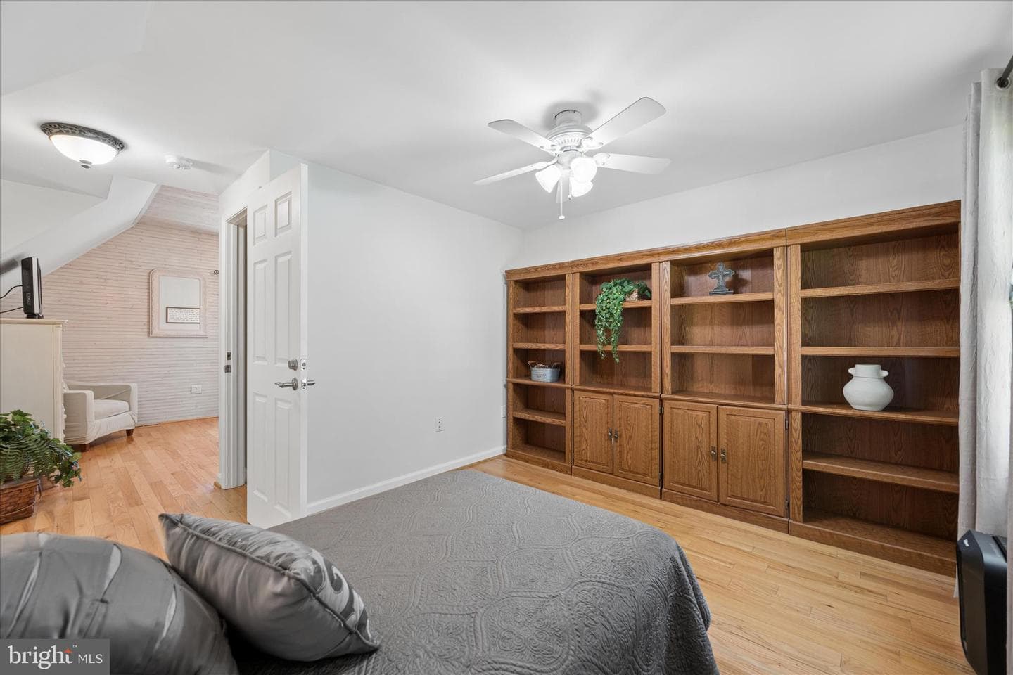 10801 Lake Court E photo 46