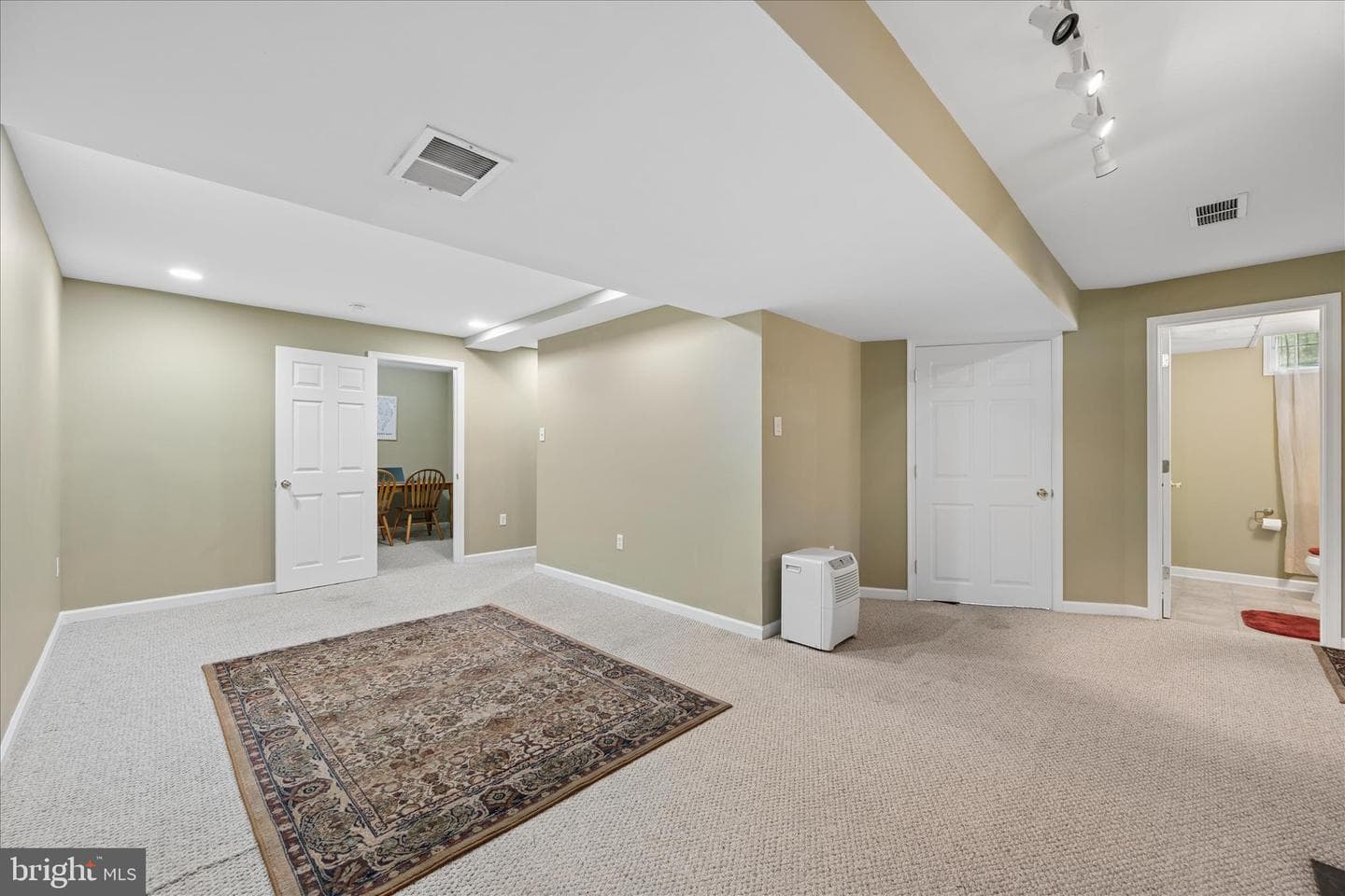 10801 Lake Court E photo 57