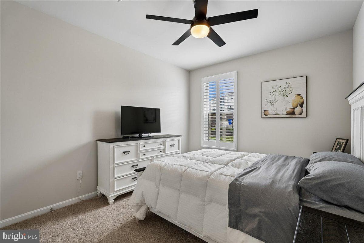 809 Foundry Street photo 29
