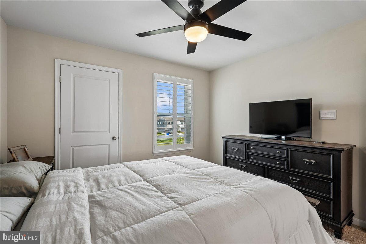 809 Foundry Street photo 46