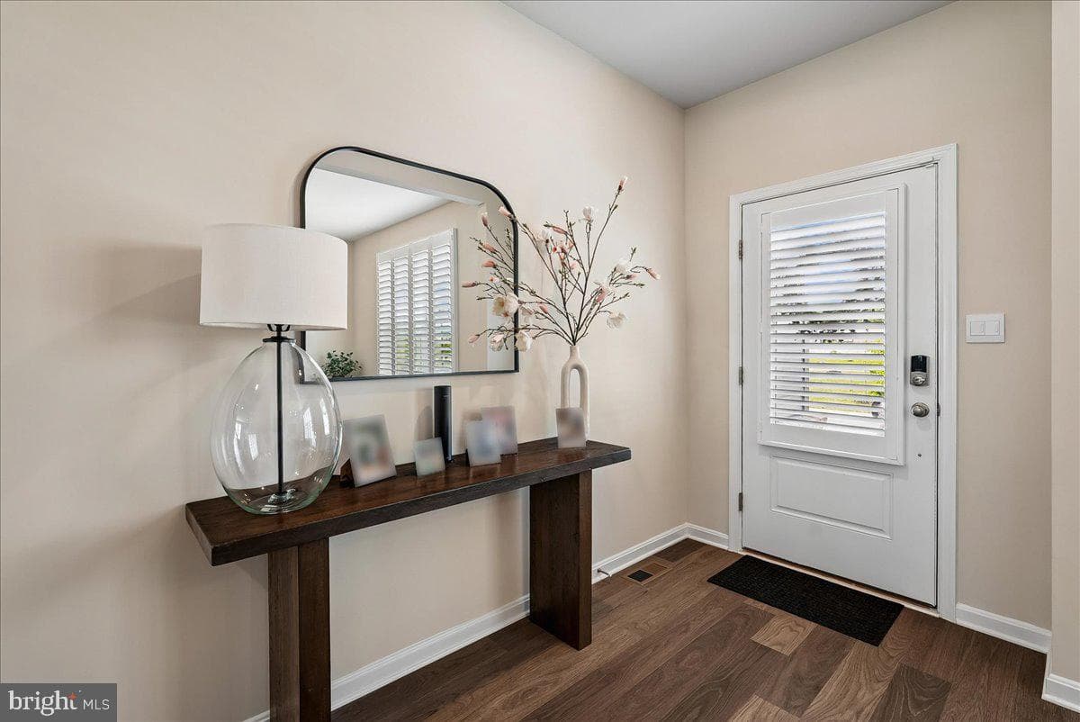 809 Foundry Street photo 9