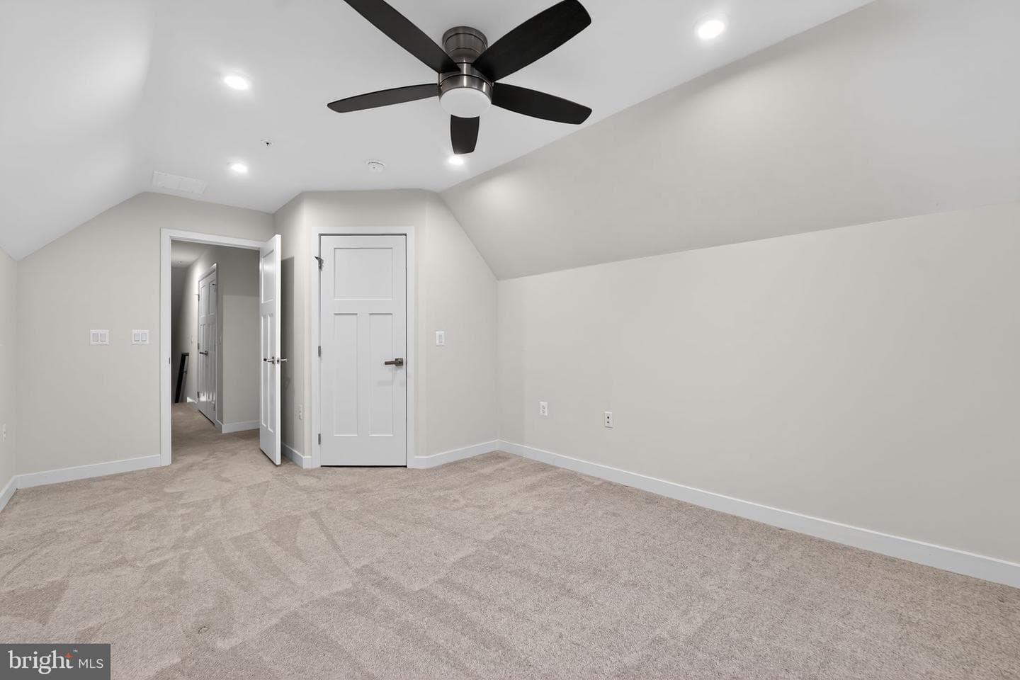 3264 Starlight Street photo 10