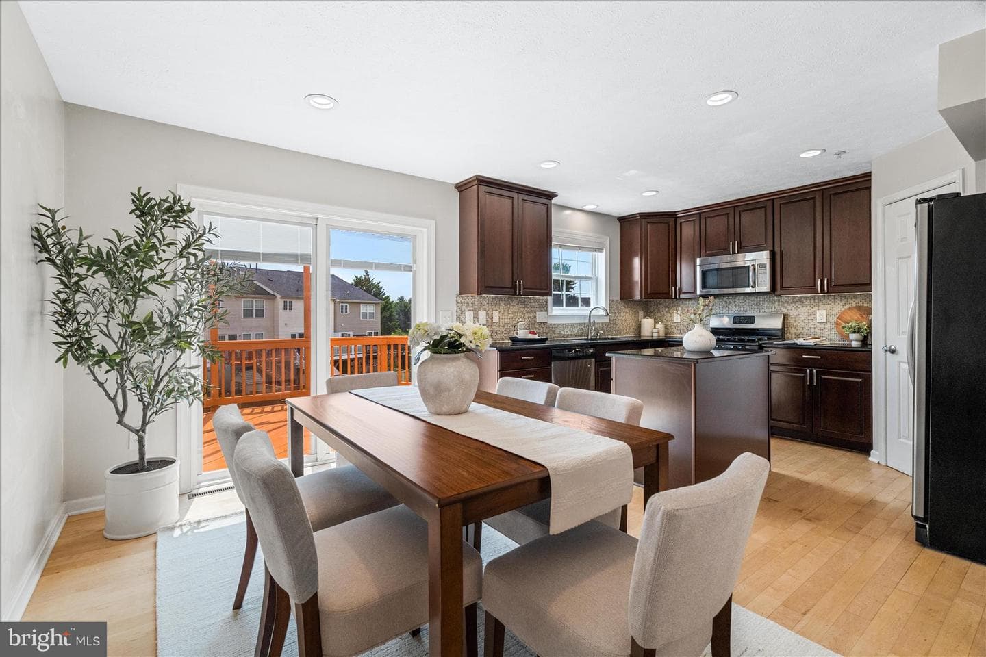 5142 Dartmoor Place photo 7