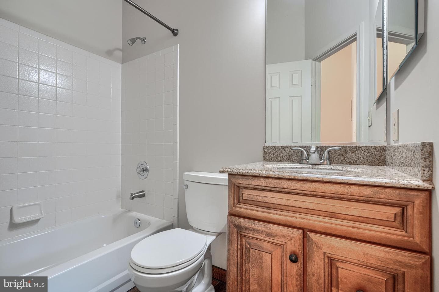 6635 Commodore Court photo 30
