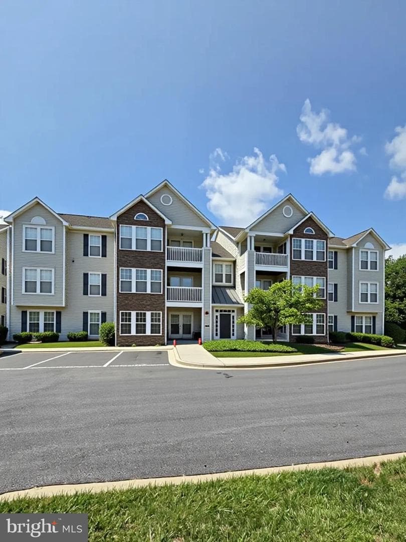 6391 Rutherford Ct # D, Frederick