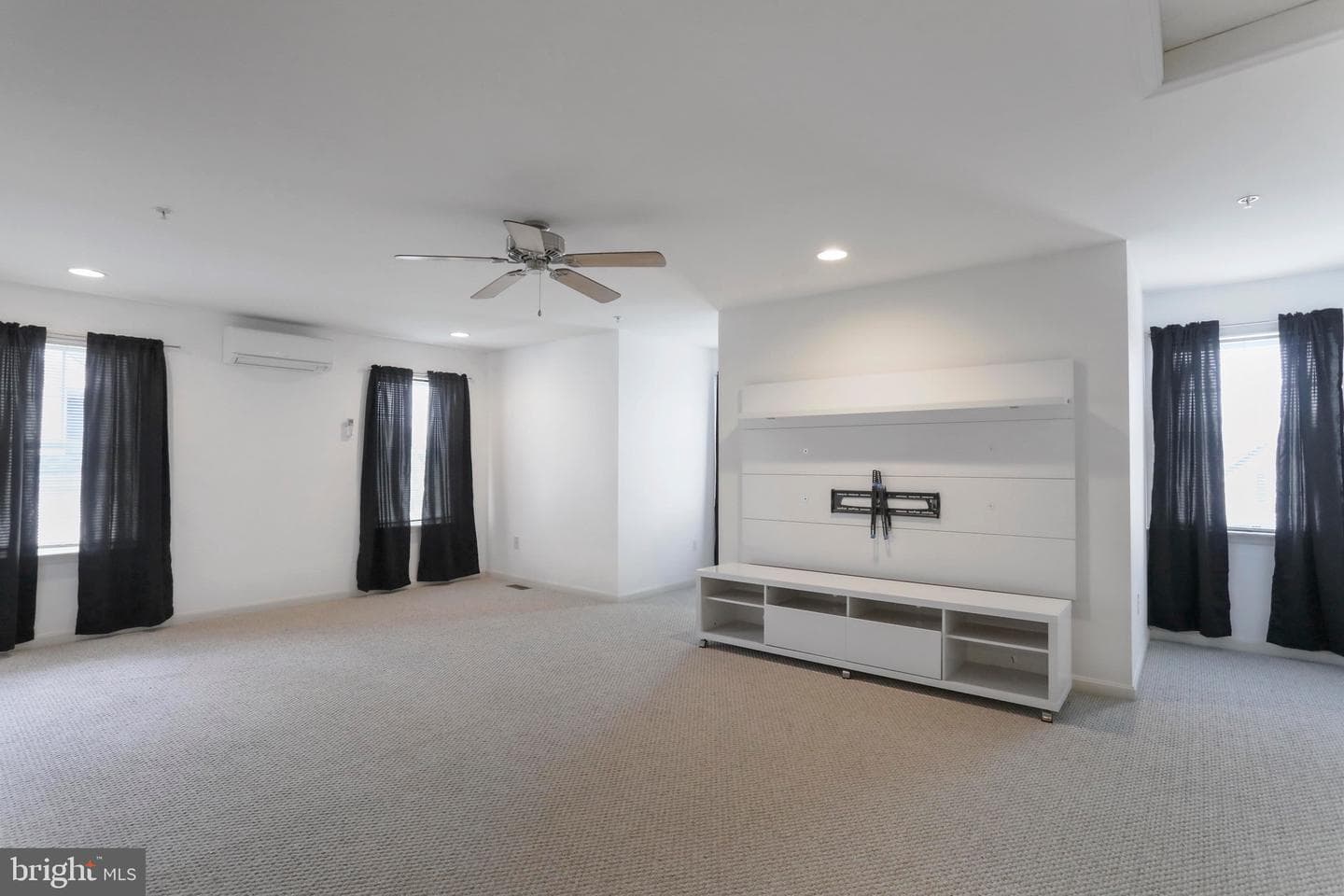 105 Spring Blossom Lane photo 31