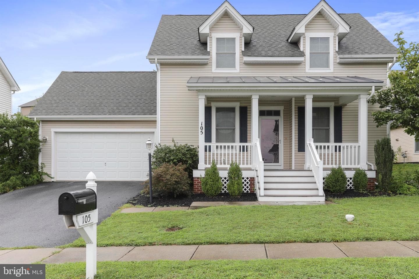 105 Spring Blossom Lane photo 4