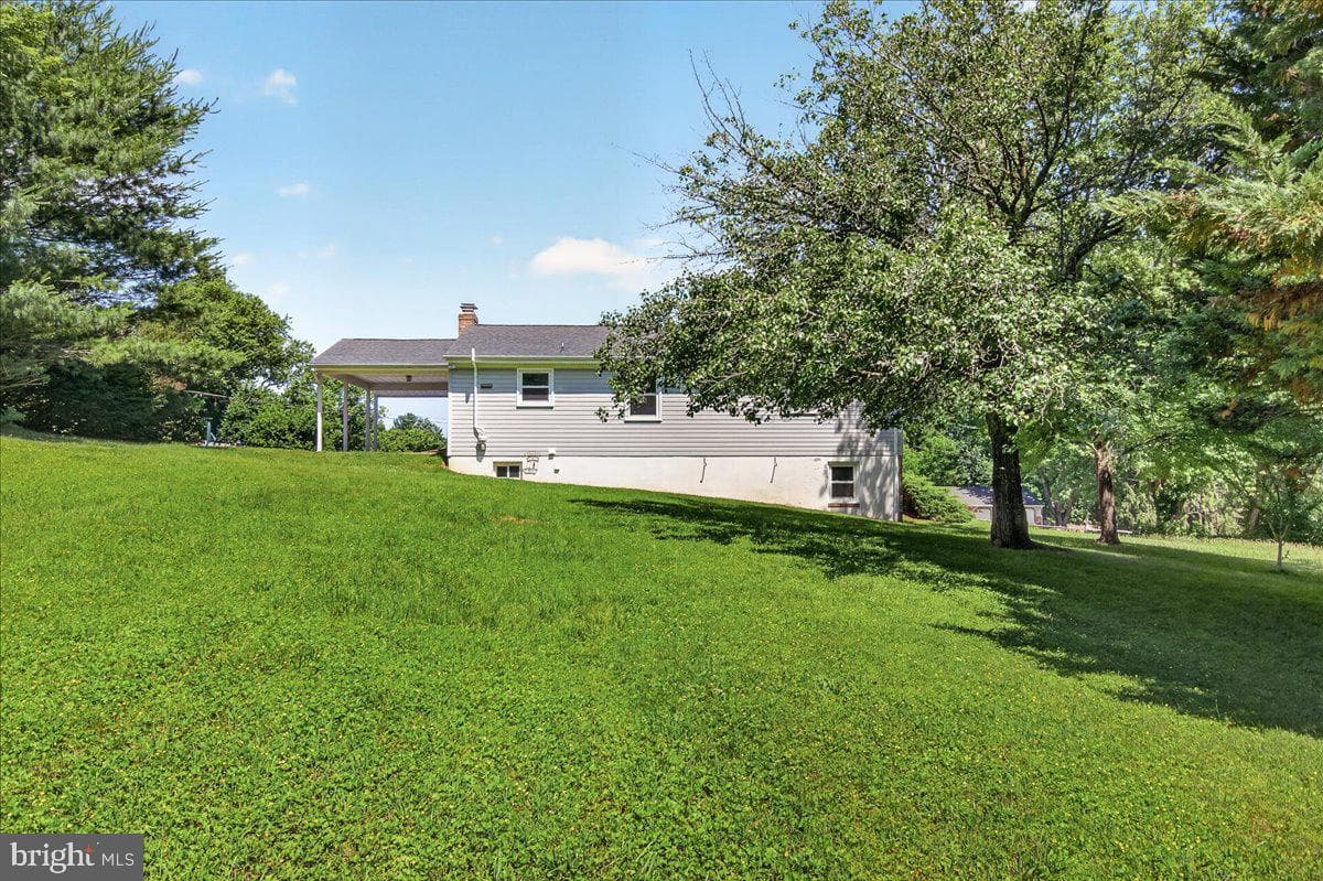 3997 Sugarloaf Court photo 28