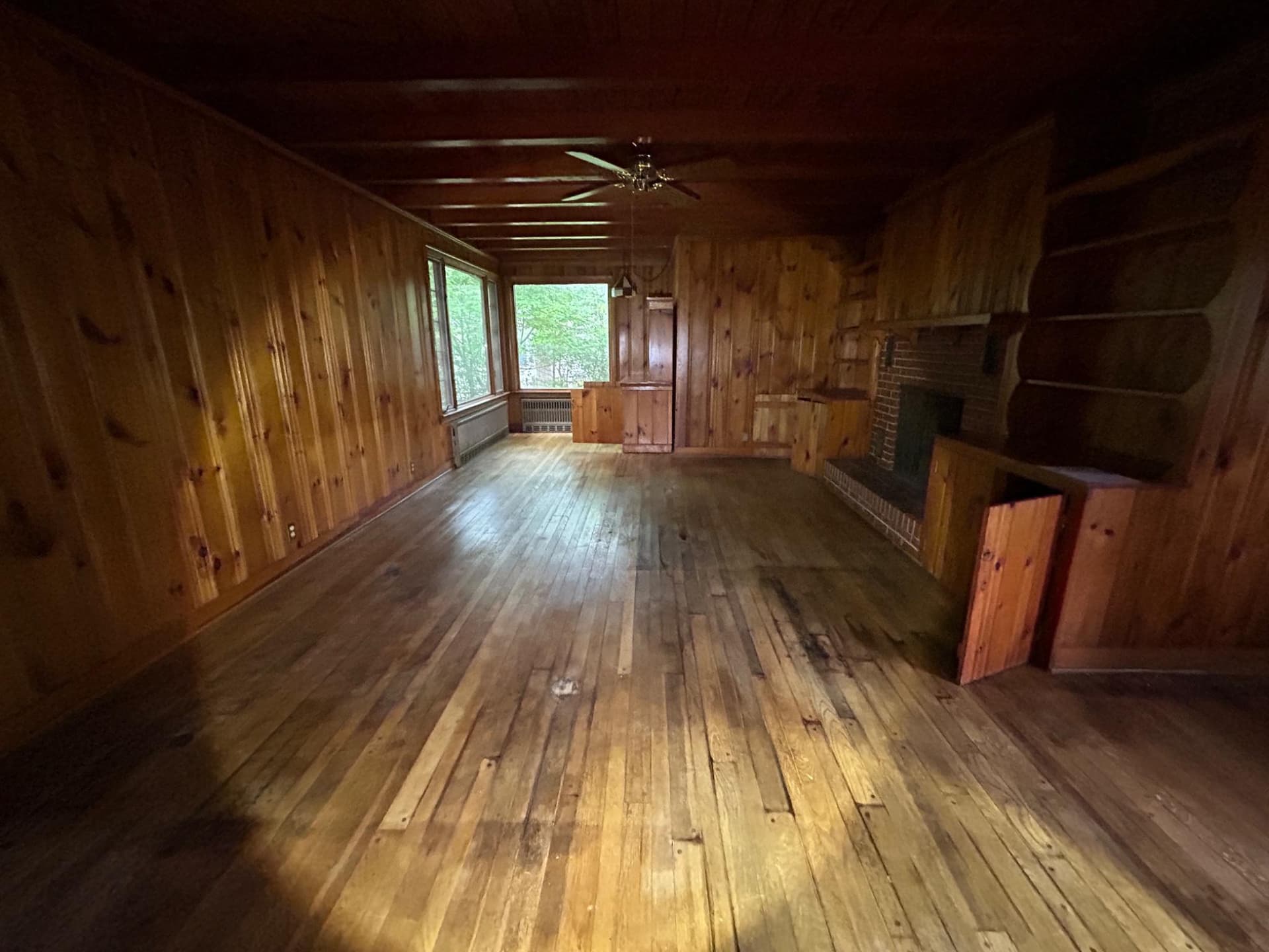 17233 Mountain View Road photo 4